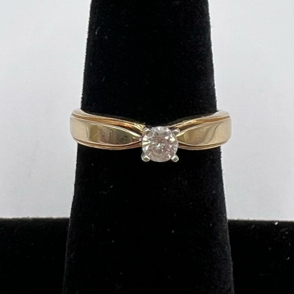 10K Gold & Diamond Solitaire Ring | Size 4.75 | Classic Engagement / Promise - Picture 1 of 8